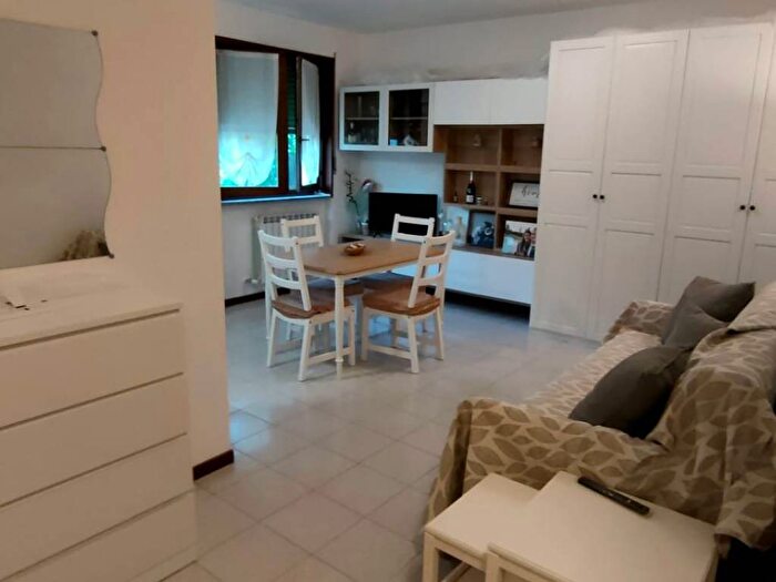 Appartamento monolocale in affitto in Via Lecco, Via Lecco Via Bergamo, Monza