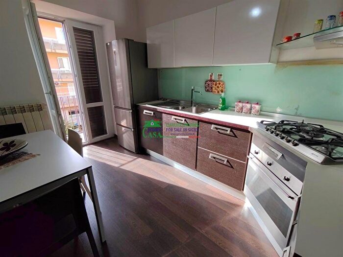 Appartamento trilocale in vendita in Ragusa
