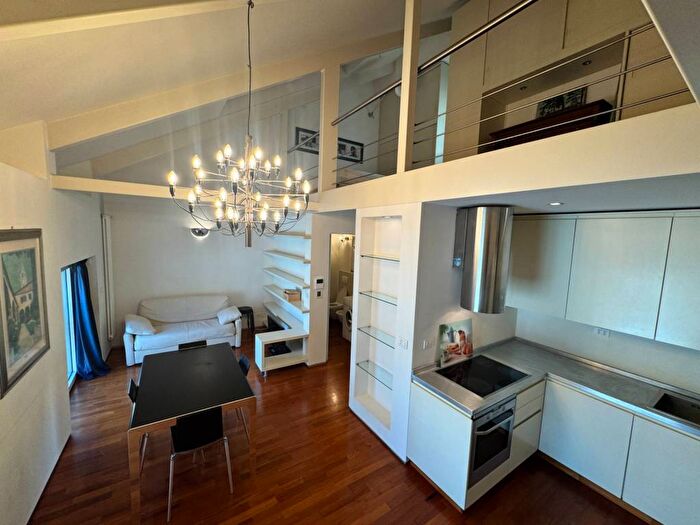 Appartamento trilocale in affitto in via Arcivescovado, Via Roma, Torino