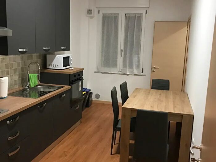 Appartamento quadrilocale in vendita in Via Gioacchino Rossini, Cagliari