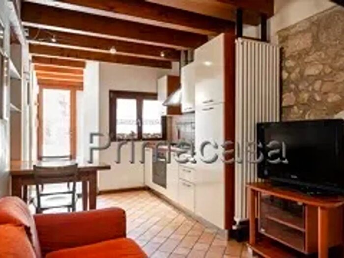 Appartamento bilocale in vendita in Via Valpantena, Verona