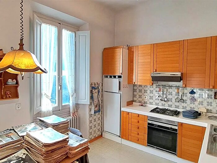 Casa con 6 locali in vendita in Viale Liberta, Impruneta