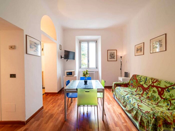 Appartamento bilocale in affitto in Via Nino Bixio, Piave Tricolore, Milano