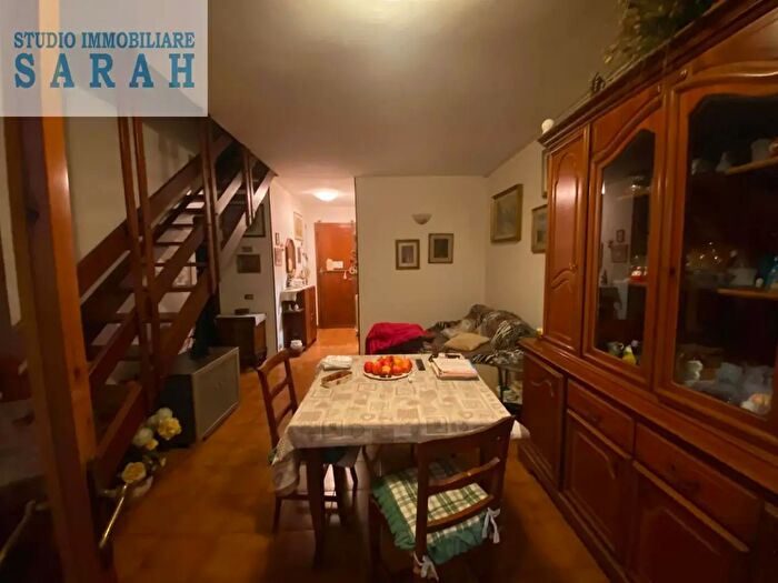 Appartamento quadrilocale in vendita in Via Ciabattini, Viareggio