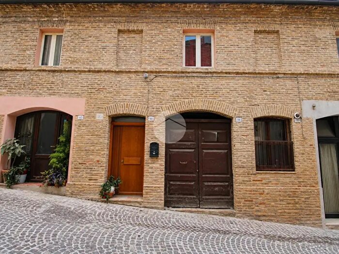 Appartamento con 5 locali in vendita in Via Umberto Primo, Potenza Picena