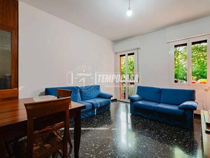 Appartamento quadrilocale in vendita in Via Plinio Caio Secondo, Modena