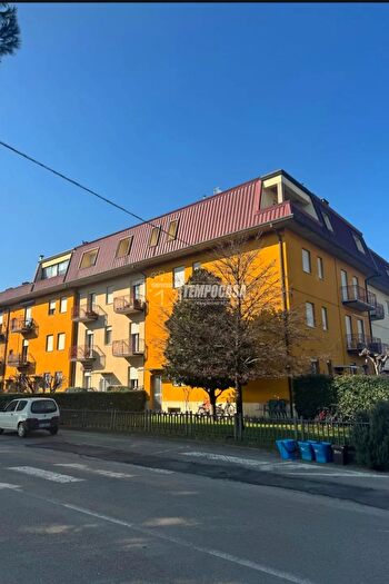 Appartamento quadrilocale in vendita in Via Biancanigo, Castel Bolognese