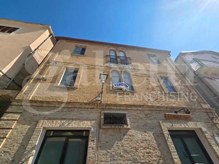 Appartamento quadrilocale in vendita in Via Terranova, Tortoreto
