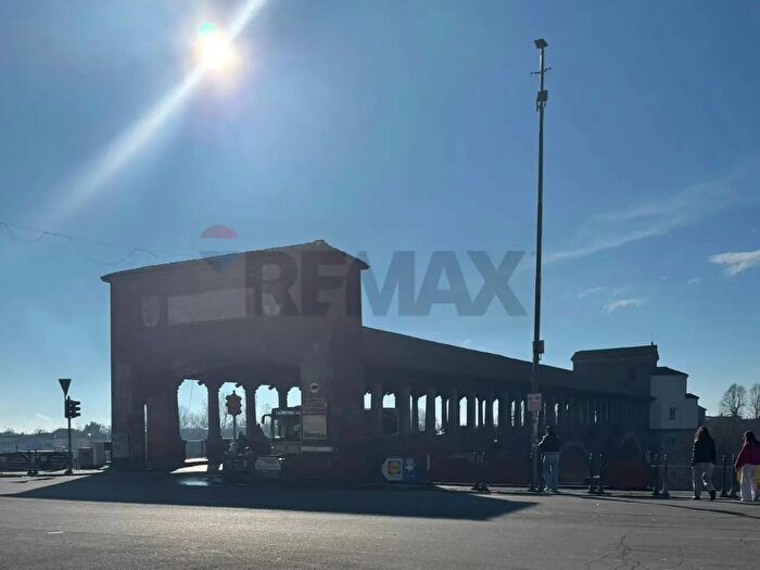 Appartamento trilocale in vendita in Pavia