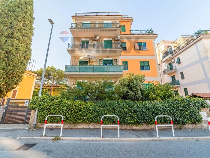 Appartamento bilocale in vendita in Roma