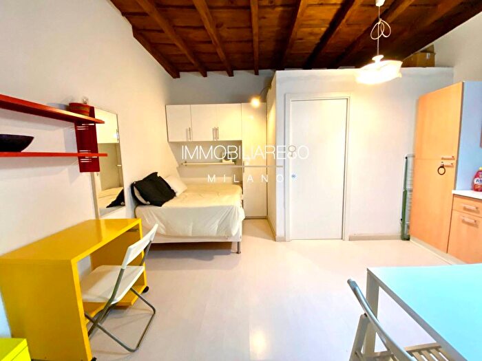 Appartamento monolocale in affitto in Corso San Gottardo, Milano