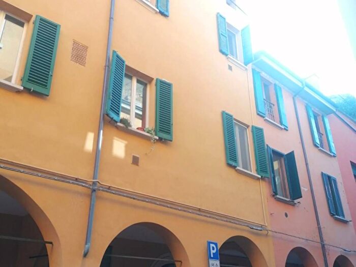 Appartamento monolocale in affitto in Via Broccaindosso, San Vitale, Bologna