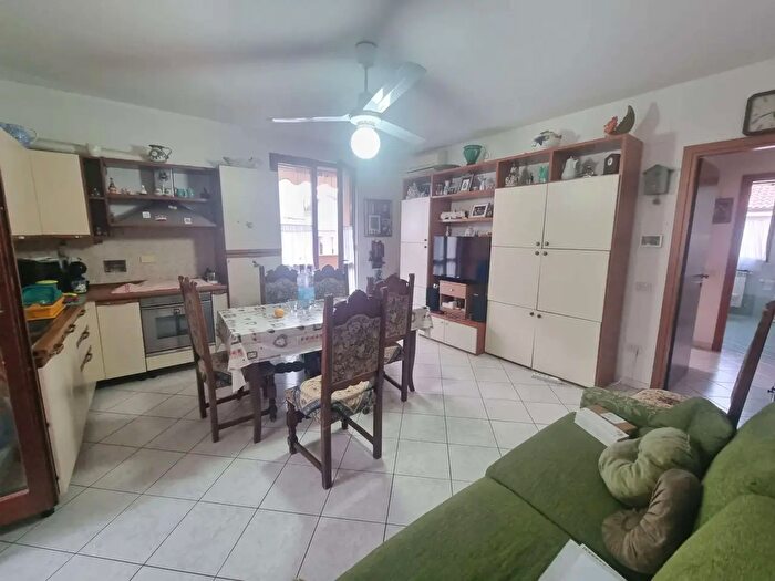 Appartamento trilocale in vendita in Montespertoli