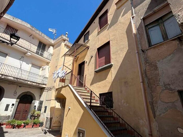 Appartamento bilocale in affitto in Vicolo De Simone, Centro, Roccapiemonte