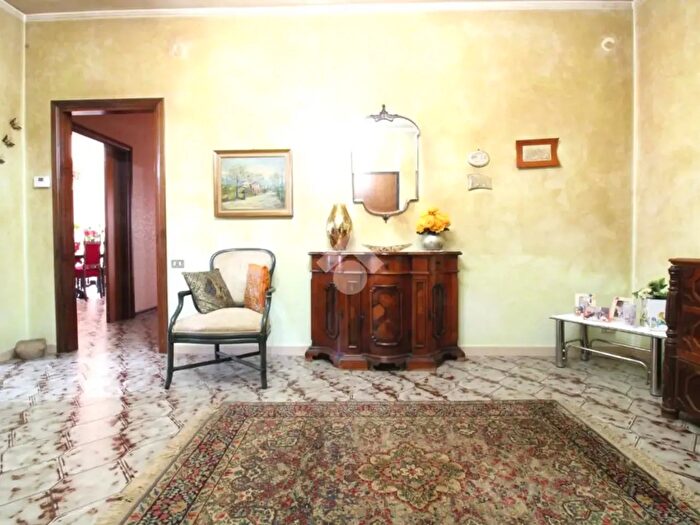 Appartamento con 6 locali in vendita in Via Bartolomeo Camardo, Ripalimosani