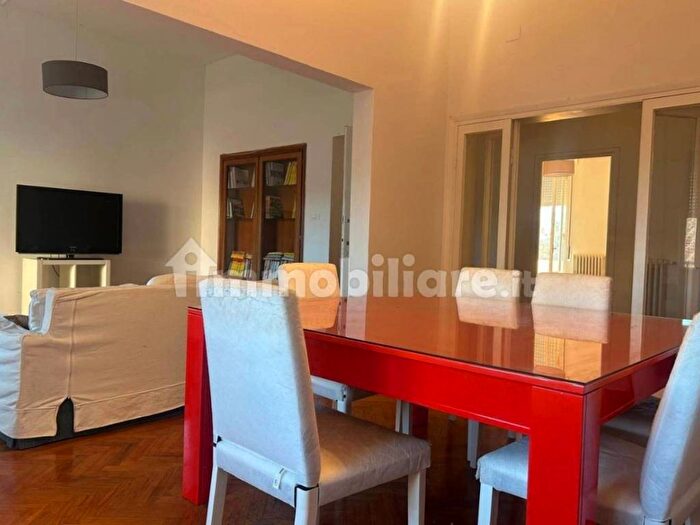Appartamento con 6 locali in affitto in Cavour San Carlo, Livorno