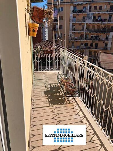 Appartamento quadrilocale in affitto in Piazza Francesco Muzii, Arenella, Napoli