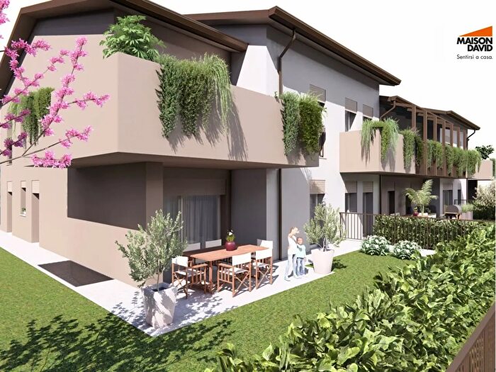 Appartamento con 5 locali in vendita in Via Zigiotti, Montecchio Maggiore