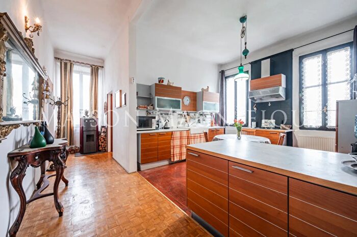 Casa con 8 locali in vendita in Via Fascinata, Argenta