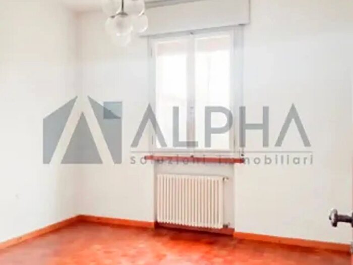 Appartamento trilocale in vendita in Via Croce di Godo, Russi