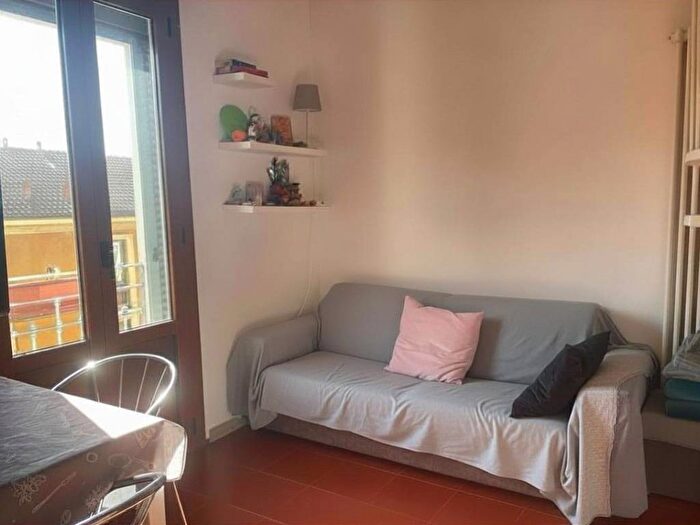 Appartamento trilocale in affitto in Via Melzo, Porta Venezia, Milano