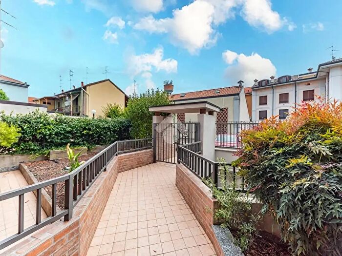 Appartamento monolocale in vendita in Via Caduti, Arese