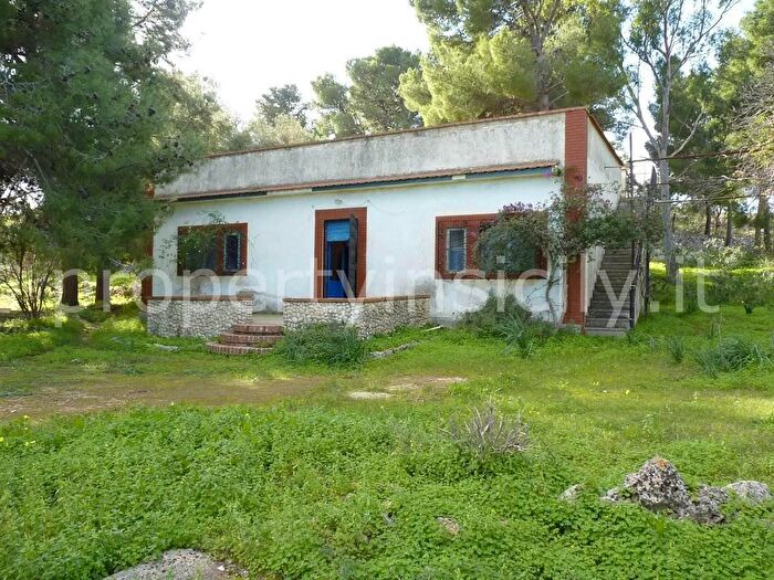 Casa con 6 locali in vendita in Strada Provinciale, Noto