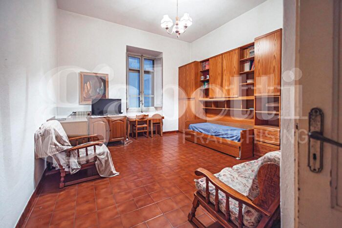 Appartamento trilocale in vendita in Via Alghero Sn, Cagliari