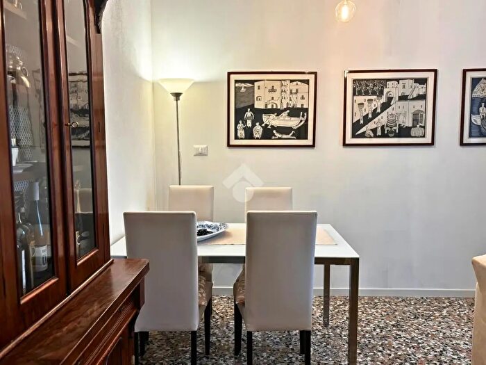 Appartamento bilocale in vendita in Via Dante Alighieri, Angolo Terme