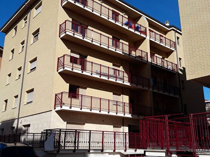 Appartamento quadrilocale in affitto in Via Nicola Moscardelli, Torretta Torrione, LAquila