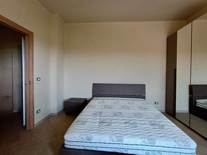 Appartamento con 5 locali in affitto in Via Carlo Alfonso Nallino, Mirafiori Nord, Torino