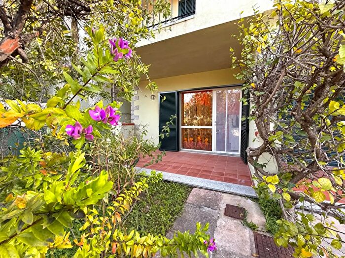 Appartamento bilocale in vendita in Via Ugo Foscolo, Badesi