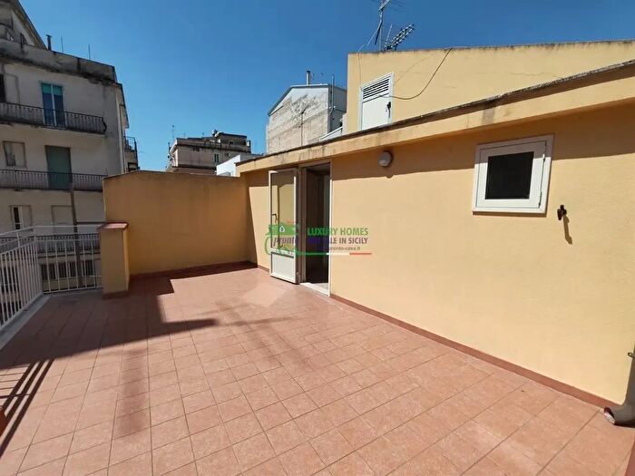 Casa con 5 locali in vendita in Via Carducci, Ragusa