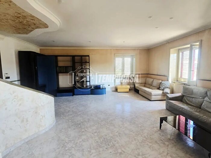 Appartamento quadrilocale in vendita in Nola