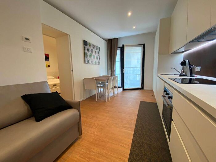 Appartamento bilocale in affitto in Via Antonio Canova, Duomo, Treviso