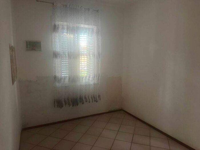 Appartamento trilocale in affitto in Via Verona, San Paolo, Novara