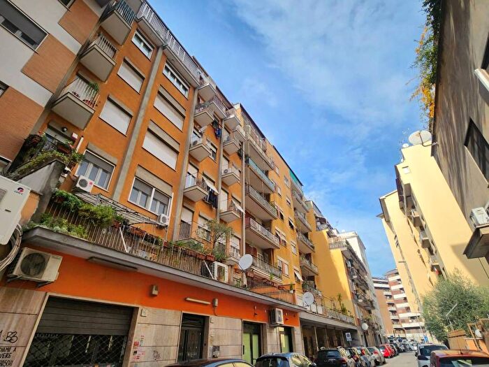 Appartamento monolocale in affitto in Via dei Fontej, Quadraro, Roma