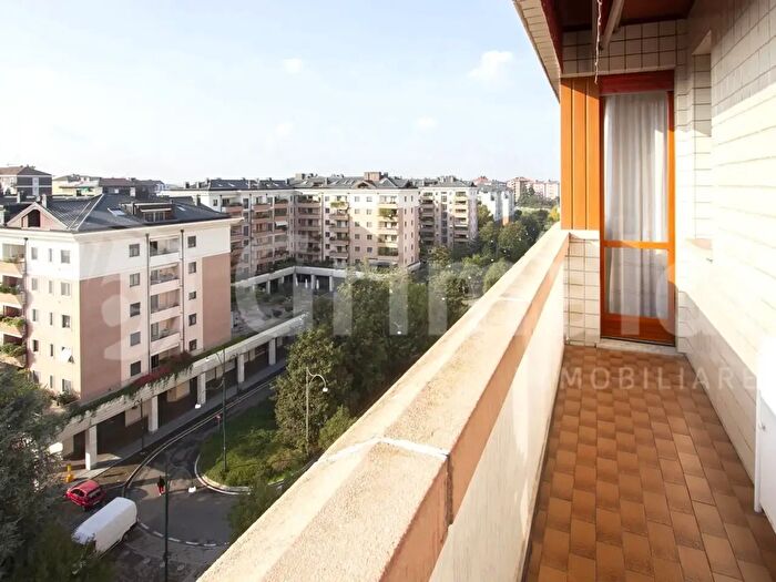 Appartamento quadrilocale in vendita in Via Mazzini, Cusano Milanino