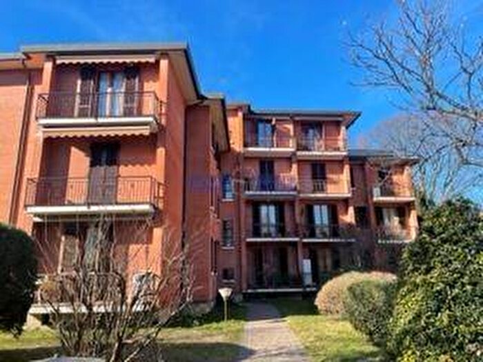 Appartamento bilocale in affitto in Viale Monsignor Colombo, Centro, Merate