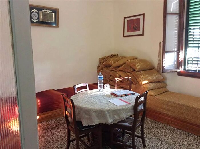 Appartamento con 5 locali in vendita in Castelfiorentino