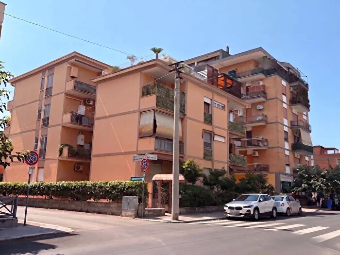 Appartamento trilocale in vendita in Via dei Volsci, Latina