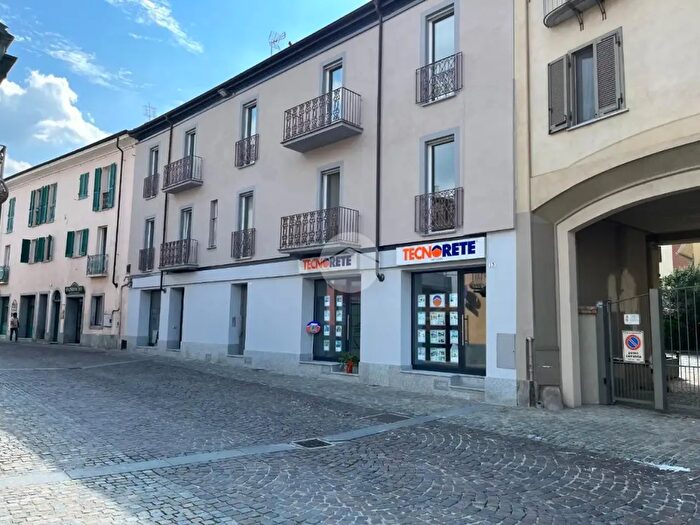 Appartamento monolocale in affitto in Via Umberto I, Carignano