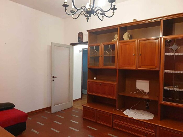 Appartamento con 6 locali in vendita in Ale Rom, Massa