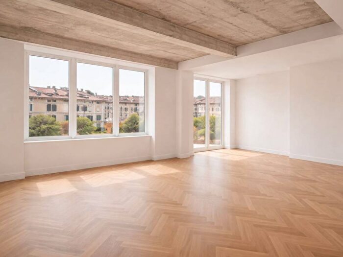 Appartamento quadrilocale in affitto in Via Conservatorio, Palestro, Milano