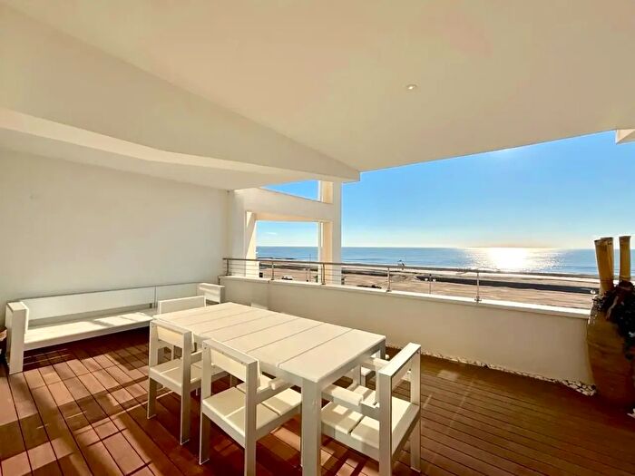 Appartamento trilocale in vendita in Via Vittorio Veneto, Jesolo