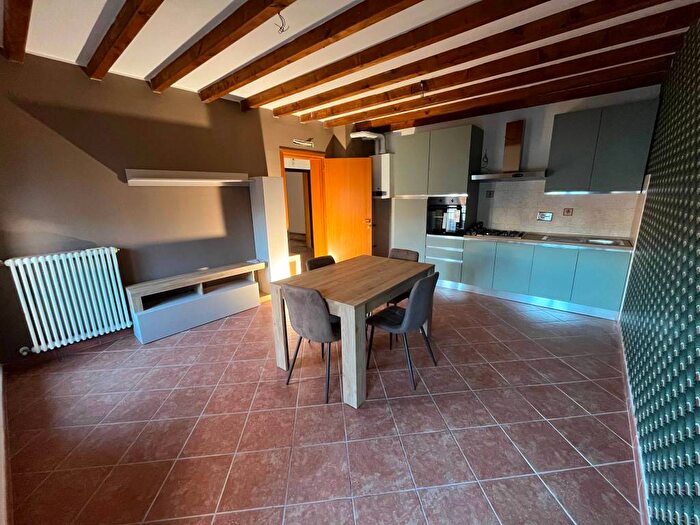 Appartamento bilocale in affitto in Via Giacomo Matteotti, Centro, Fabbrico