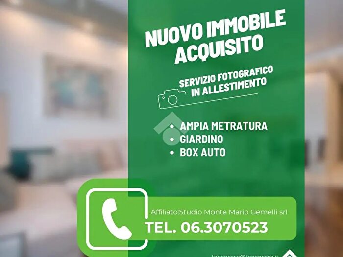 Appartamento con 5 locali in vendita in Via della Pineta Sacchetti, Roma