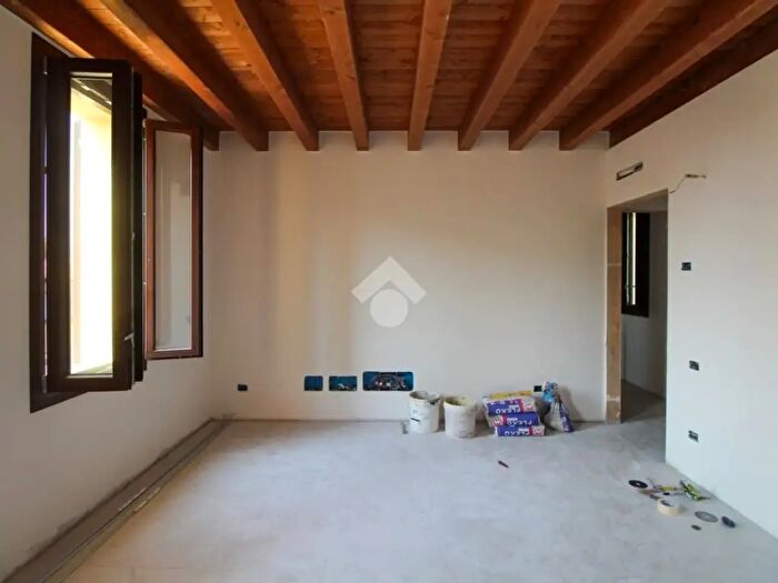 Casa bilocale in vendita in Via Malpaga, Ghedi