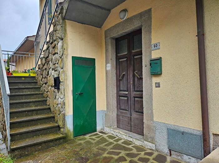 Appartamento quadrilocale in vendita in Via Fratelli Rosselli, Santa Fiora