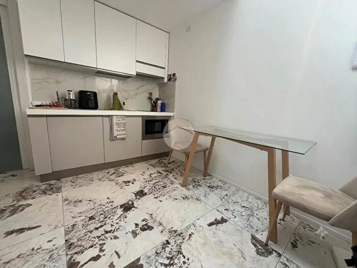 Appartamento bilocale in affitto in Via Camillo Hajech, Milano